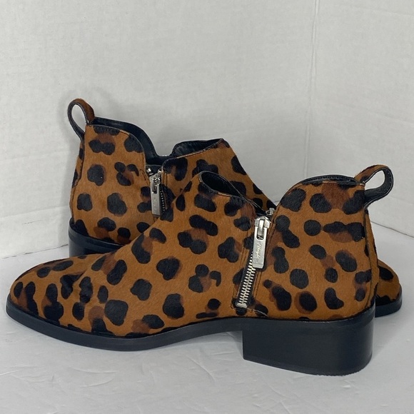 3.1 Phillip Lim Leopard Print Ankle Boots - Picture 2 of 11
